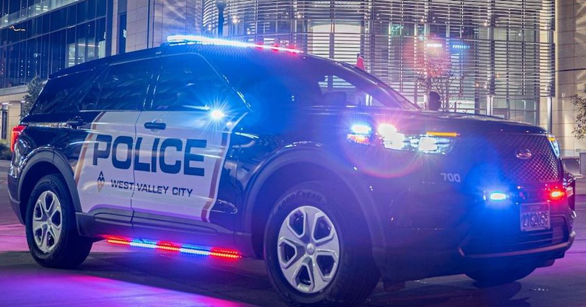 Police: Juvenile stabbed outside Valley Fair Mall in West Valley