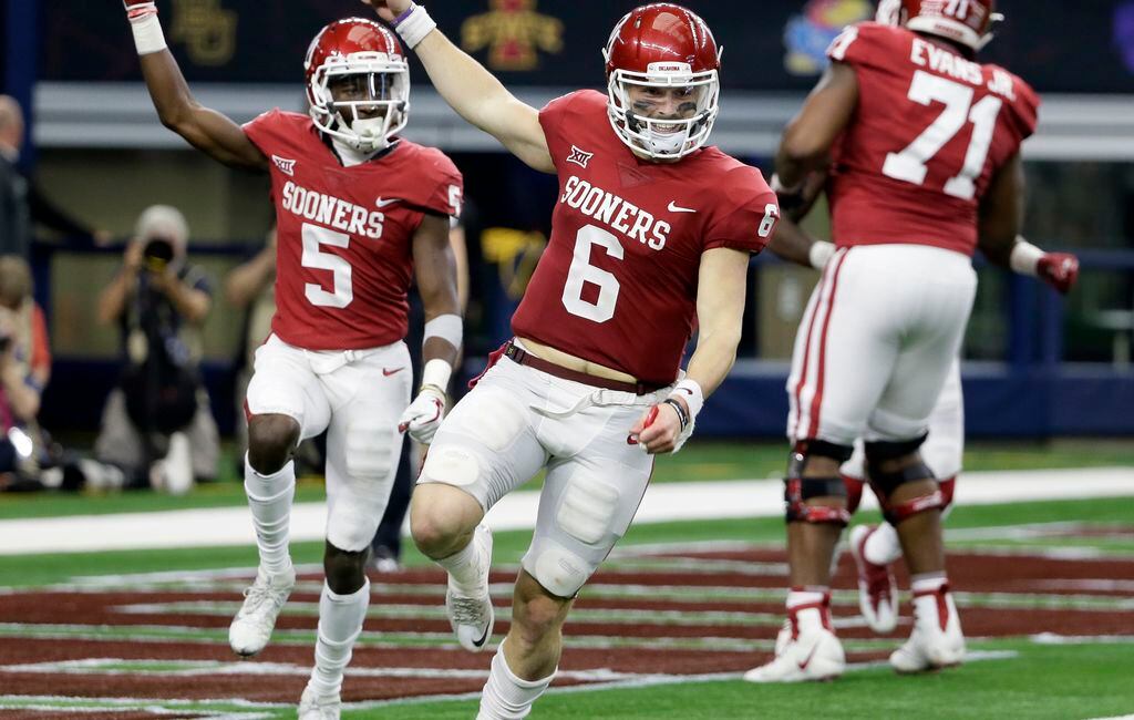 Oklahoma wide receiver Marquise Brown (5) warms up before the Orange Bowl  NCAA college football …