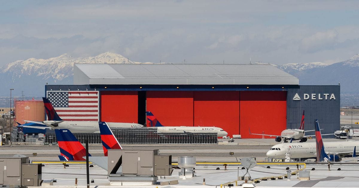 how busy is salt lake city international airport