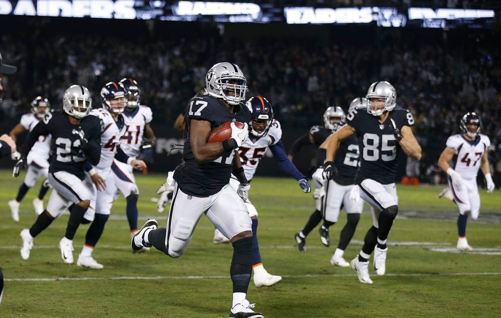 ESPN - The Oakland Raiders take down the Denver Broncos to win the last MNF  game ever in Oakland!
