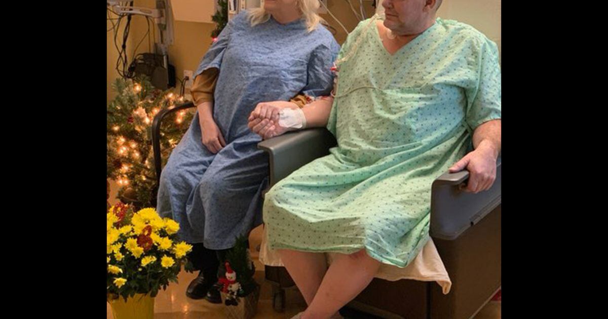 Couple Gets Married At A Utah Hospital On Christmas Ahead Of The