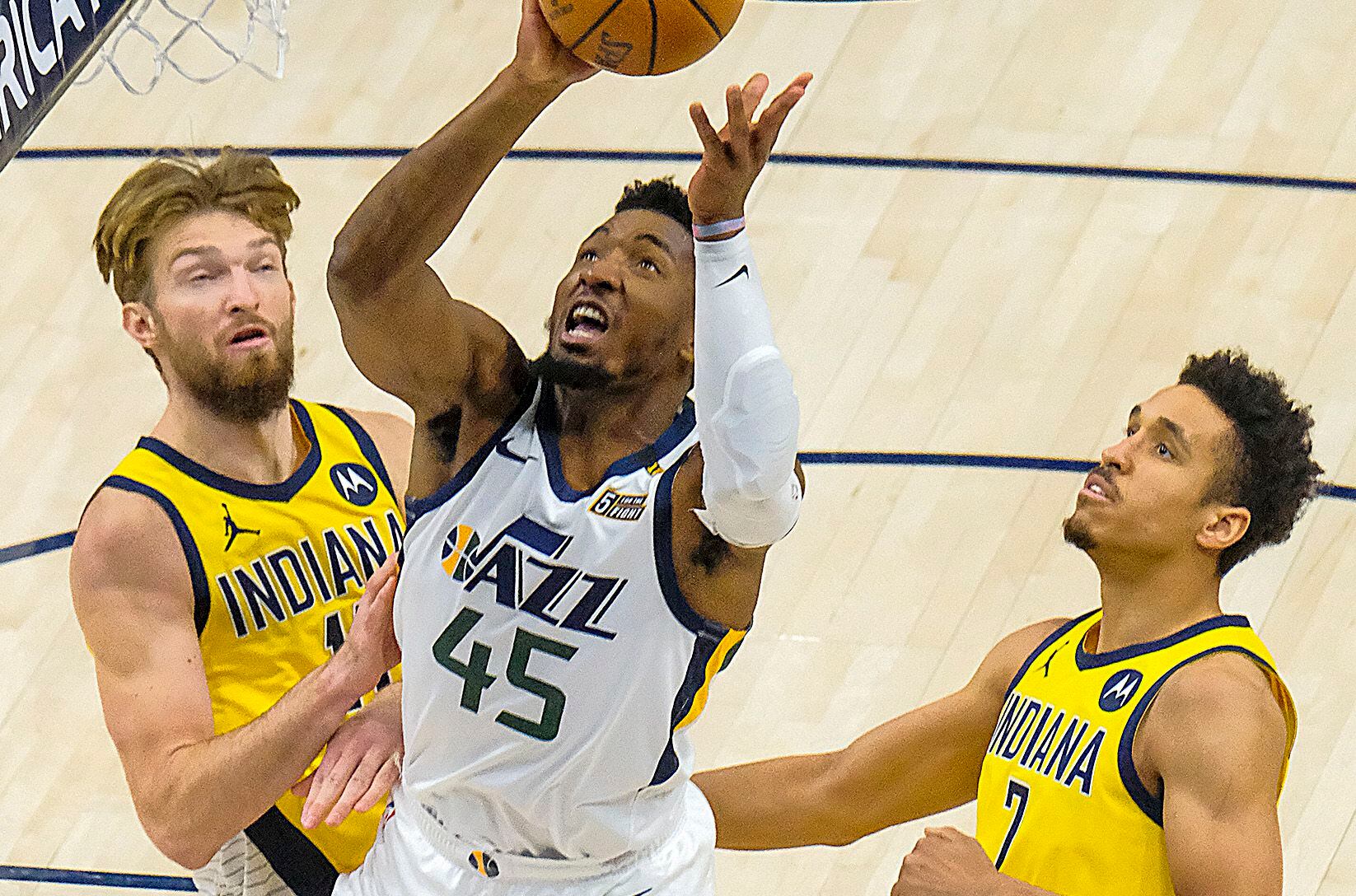 WATCH: Utah Jazz star Donovan Mitchell takes batting practice at