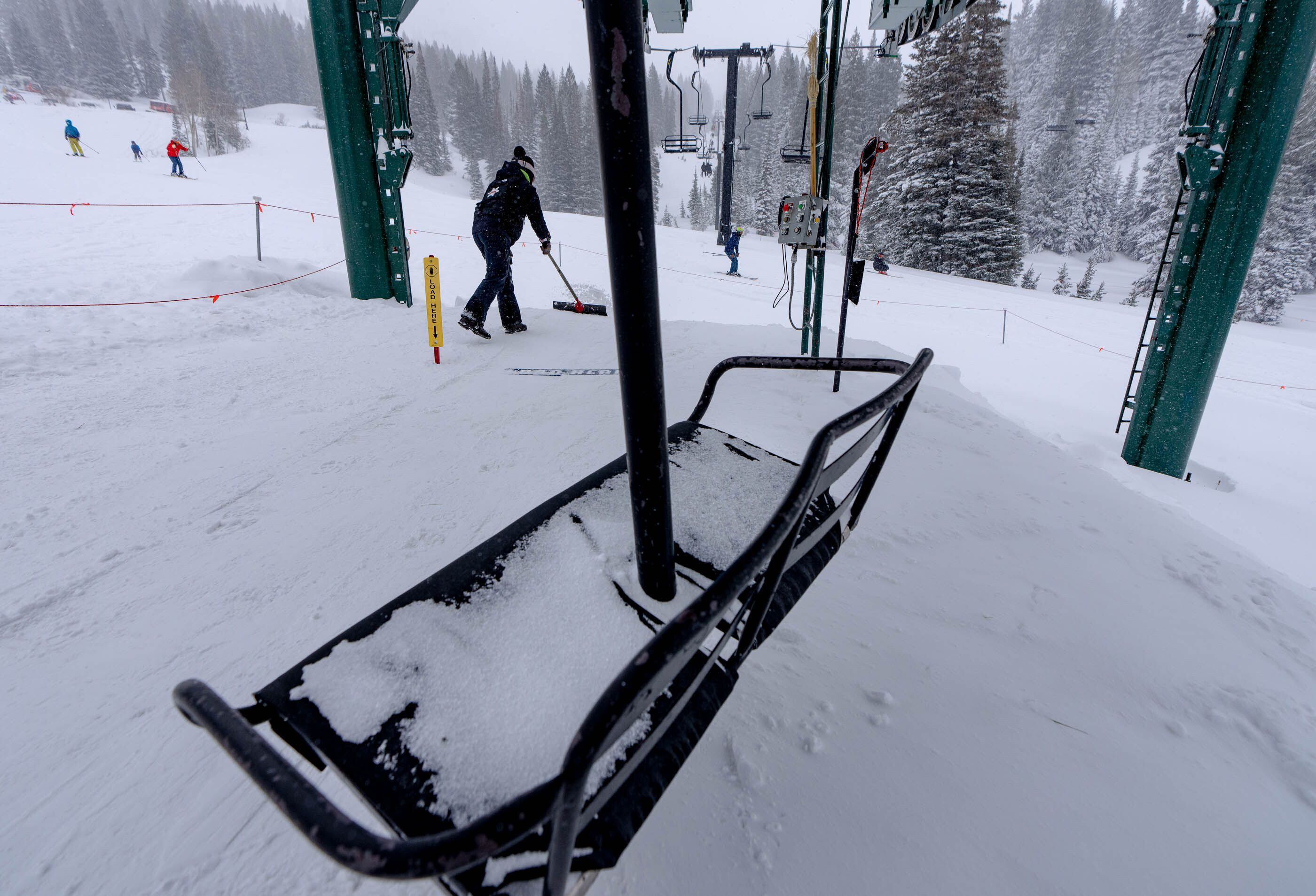 A Colorado Ski Area With No Lift Lines? This One Has No Lifts at All. - The  New York Times