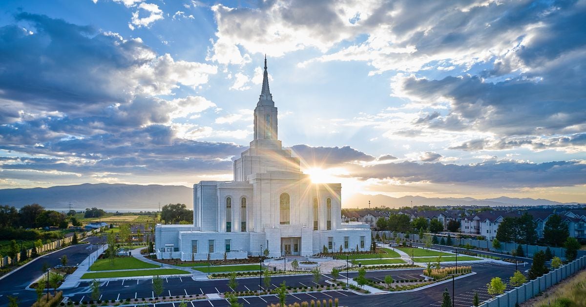 See the first photos from inside the Orem LDS Temple