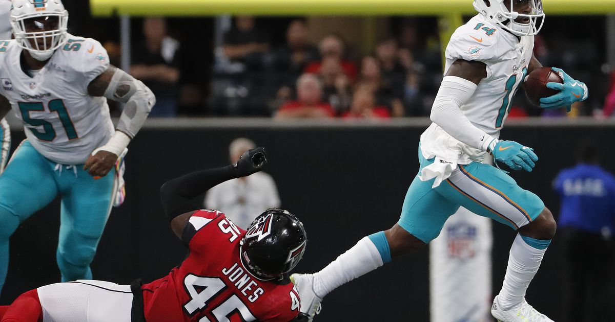 NFL: Dolphins rally from 17-point deficit to stun Falcons 20-17