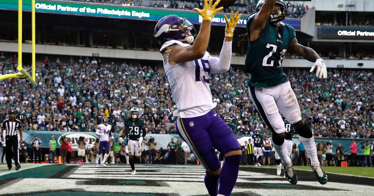 Eagles fall to 2-3 on season after 23-21 loss vs. Vikings