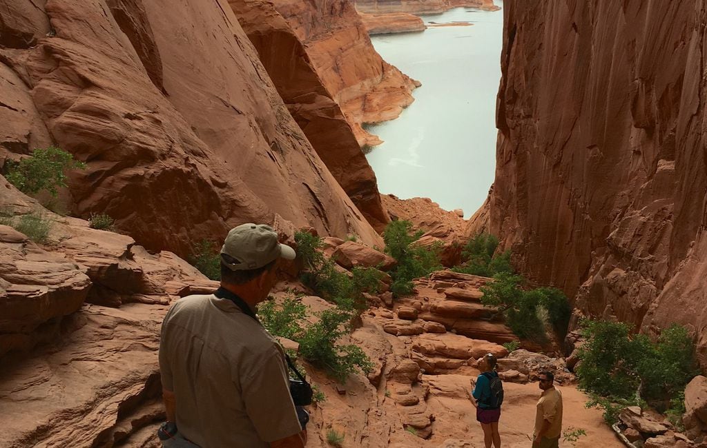 Pioneer trek re-creates Mormon hardships, State and Regional