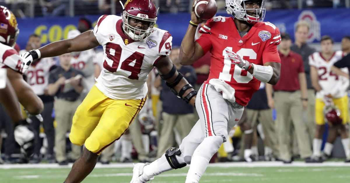 Playoffsnubbed Ohio State wins 247 over USC in Cotton Bowl