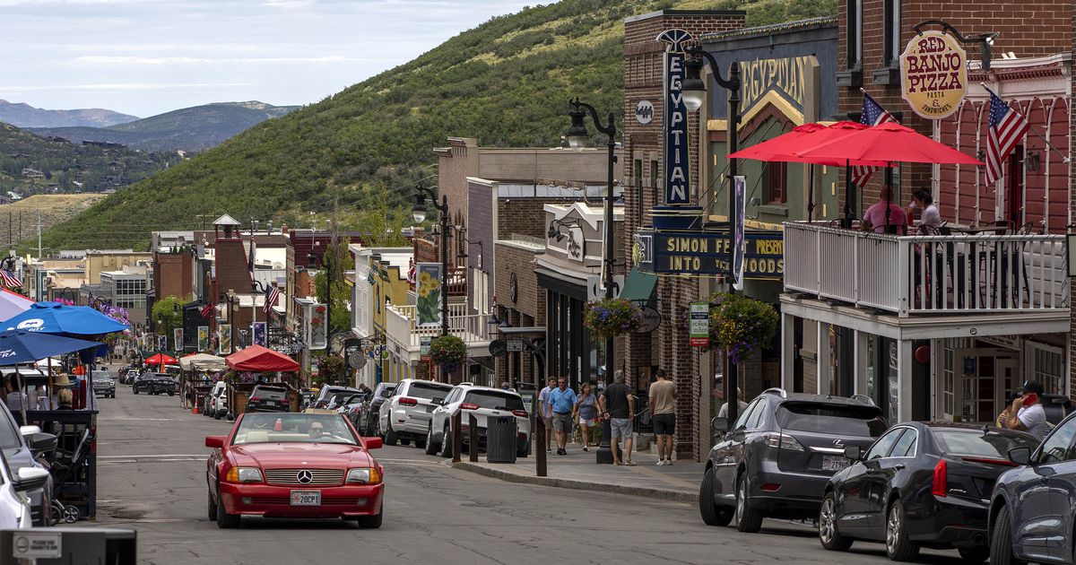 Salt Lake City wants to make section of Main Street permanently car-free -  Axios Salt Lake City