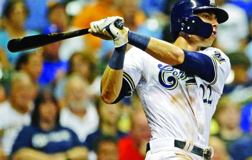 Santana's 3-run homer in the 7th leads Brewers past Rangers