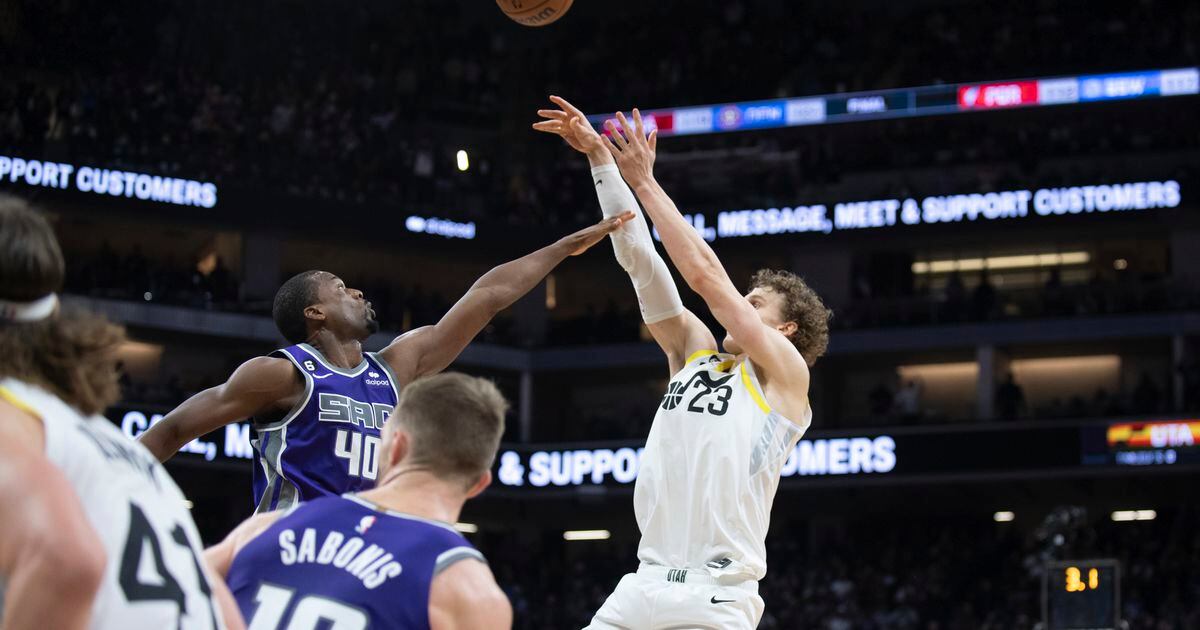 Hurts Right Now, Markkanen's Buzzer-Beater Waived Off, Jazz Fall To Kings  In Heartbreaker