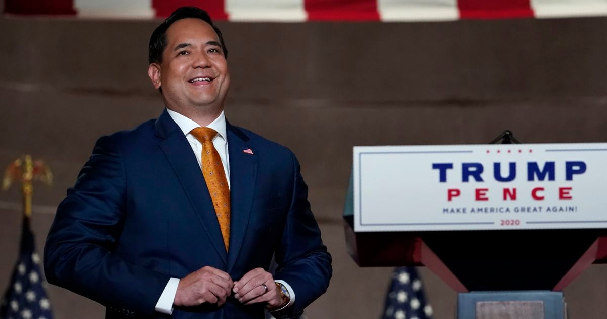 Luxury resorts and a Texas hog hunt: How Utah A.G. Sean Reyes has spent campaign donations