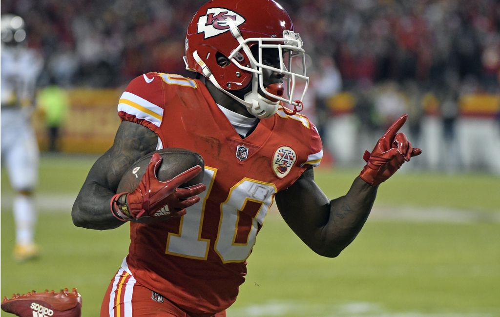 Kansas City Chiefs vs. Los Angeles Chargers: Updates, score