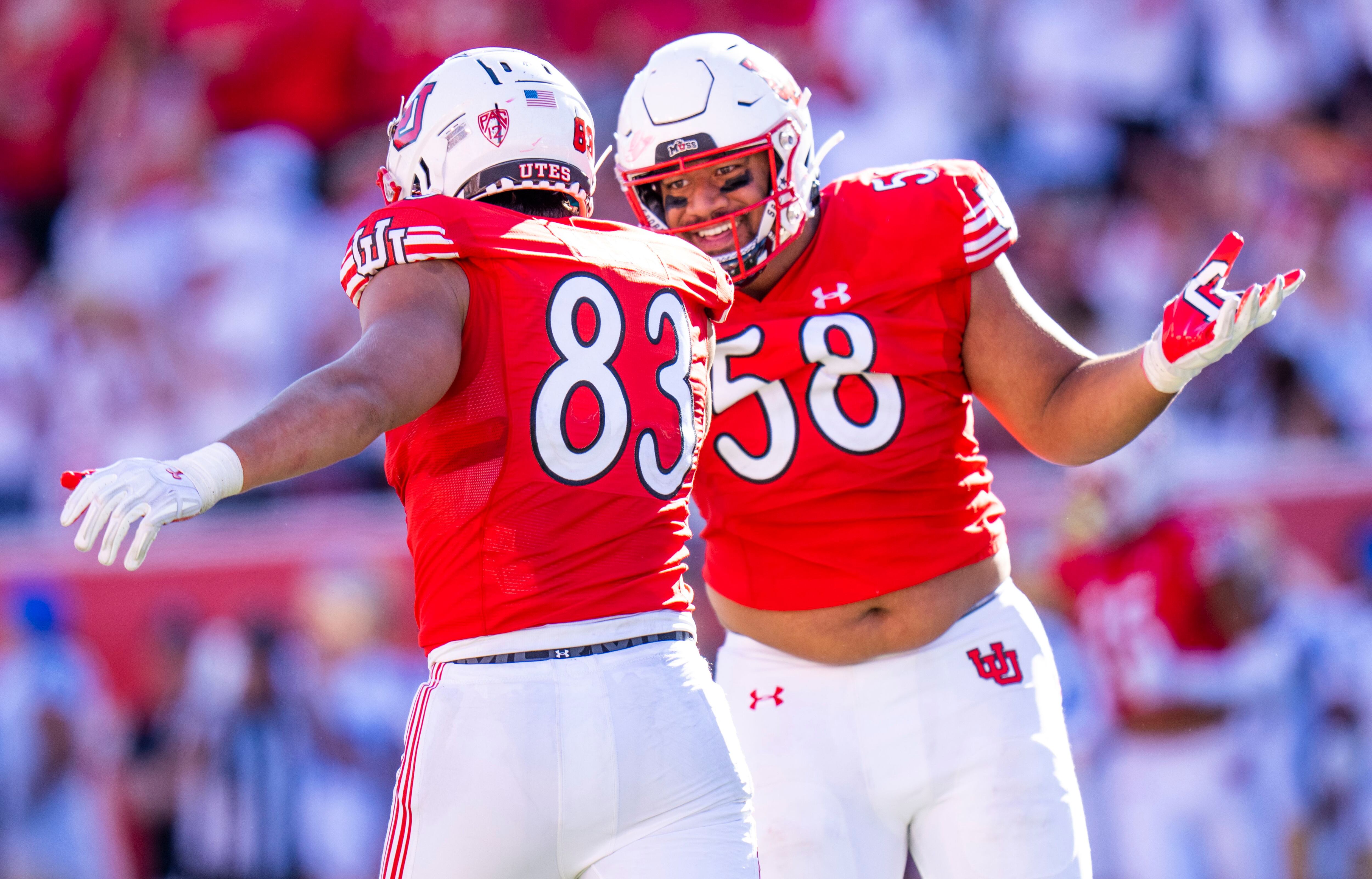 Utah's Karene Reid pulls off a PICK-SIX against UCLA on Dante Moore's FIRST  throw to grab a 7-0 lead