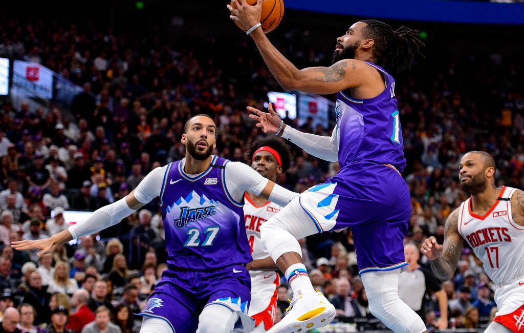 Former Utah Jazz Guard Mike Conley Continues Watching his Former