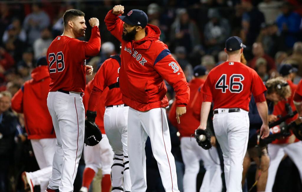 Red Sox celebrate sweep of last-place Yankees like they won a playoff series