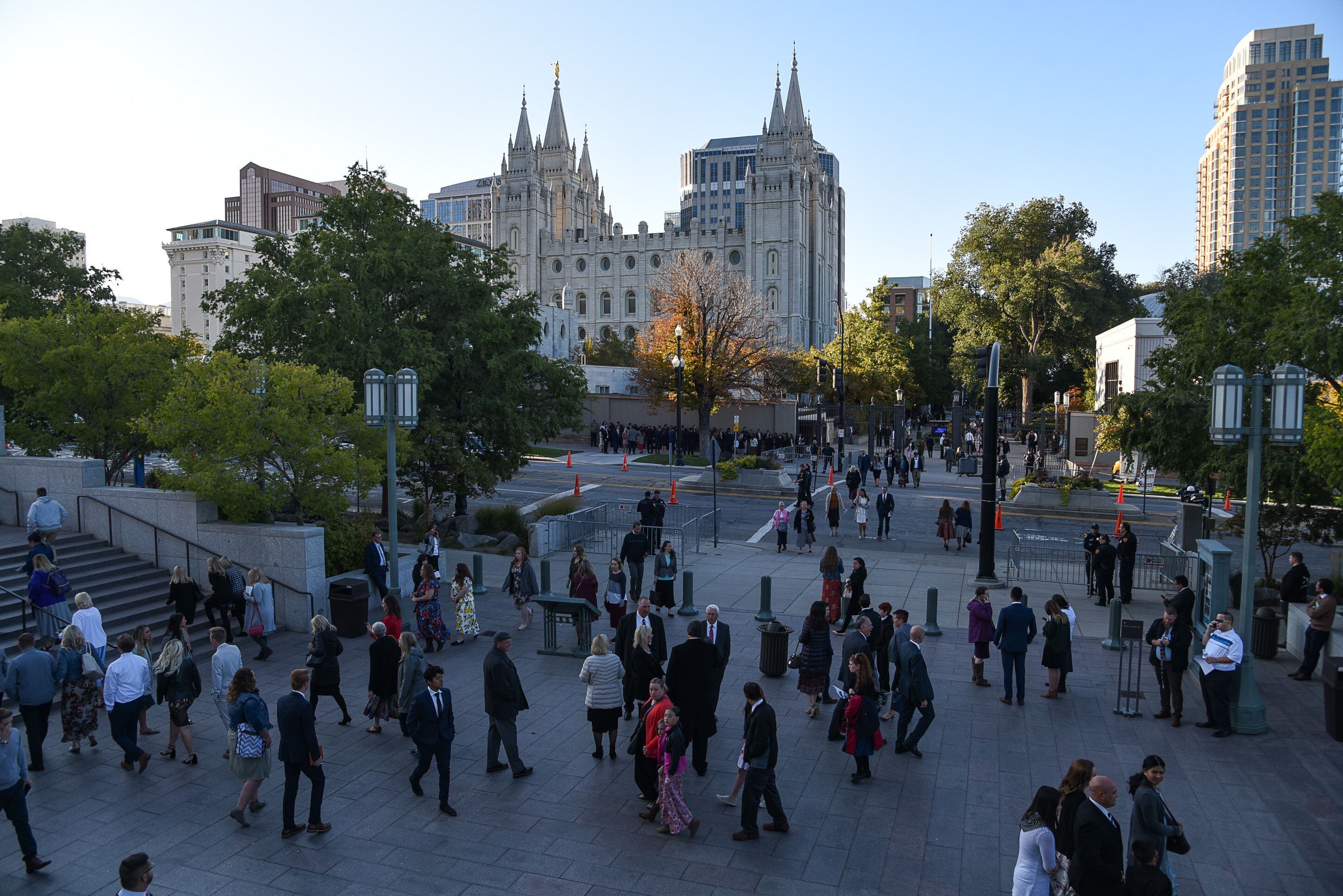 (Francisco Kjolseth | The Salt Lake Tribune) People arrive for the Sunday session of the 189th twice-annual General Conference of The Church of Jesus Christ of Latter-day Saints at the Conference Center in Salt Lake City on Sunday, Oct. 6, 2019.