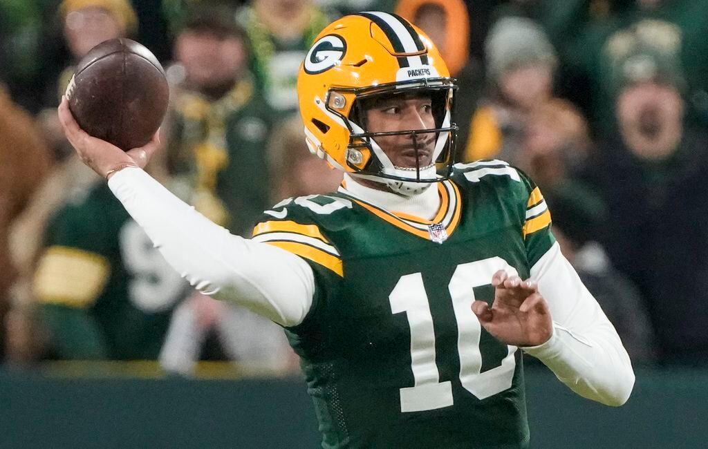 Aaron Rodgers: Green Bay Packers quarterback intends to play for
