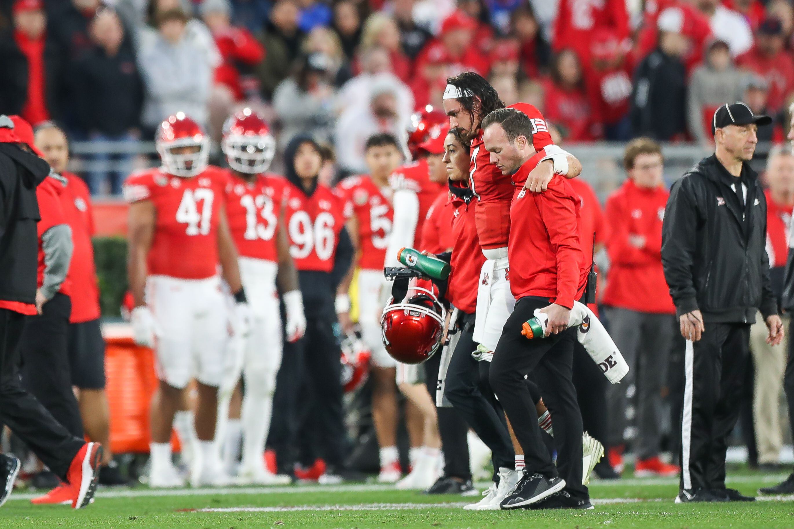 Utah head coach Kyle Whittingham says Cam Rising's leg injury 'doesn't look  good'