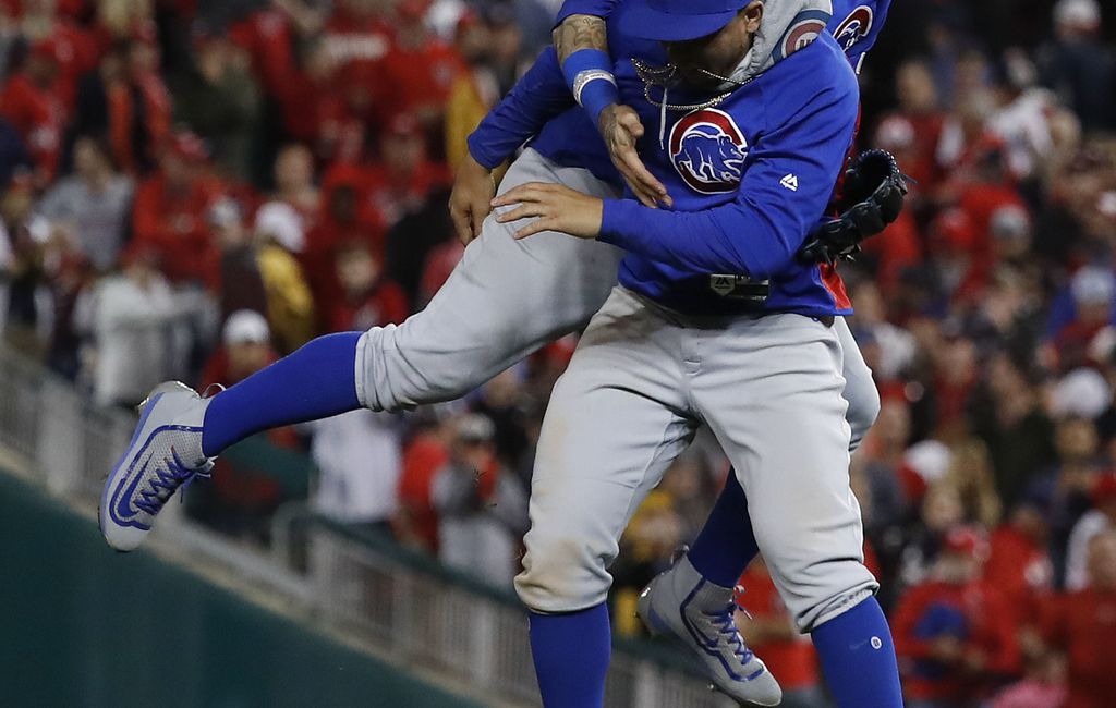 Kyle Hendricks, Javier Baez lead Cubs win