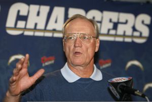 Cleveland Browns: Marty Schottenheimer passes away at age 77