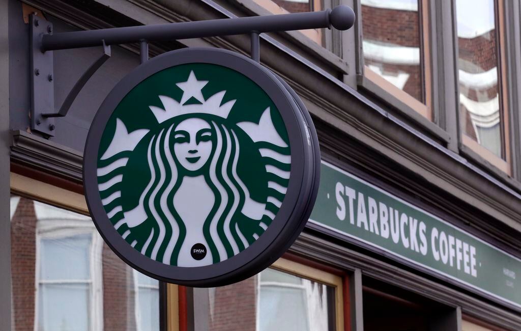 Starbucks will stop using plastic straws by 2020, The Independent