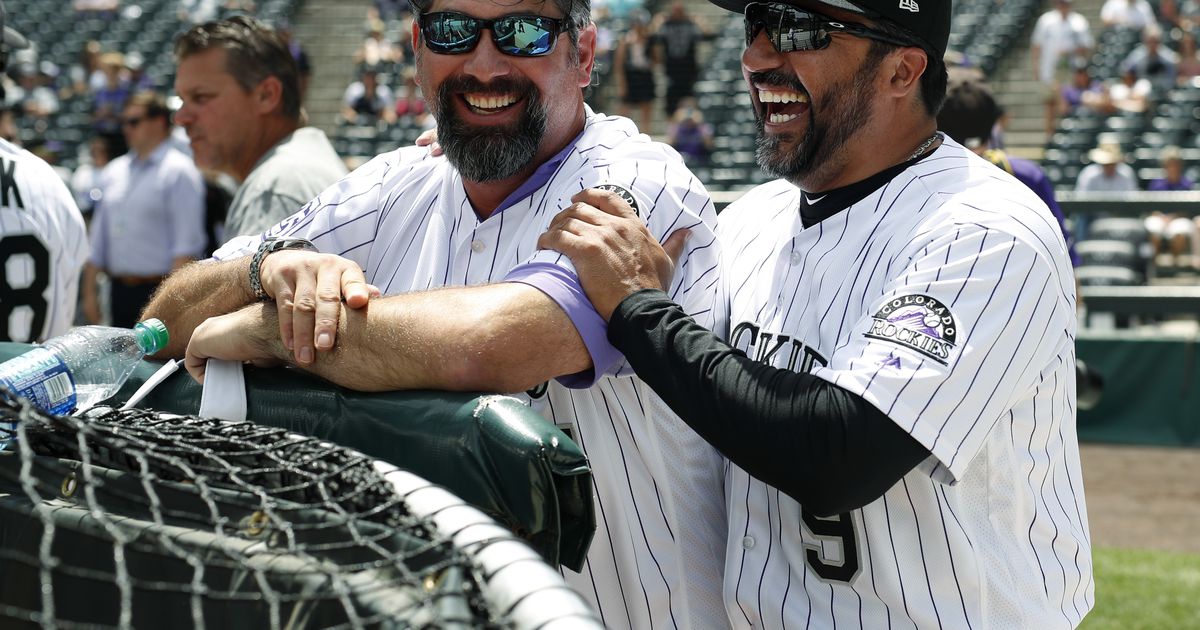 Helton hits 2 HRs, drives in 6 as Rockies top Reds - The San Diego  Union-Tribune