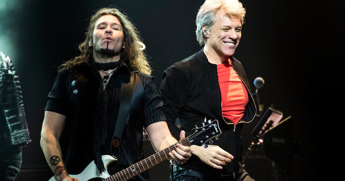 Review: Bon Jovi has moments of brilliance amid a sleepy set of duds