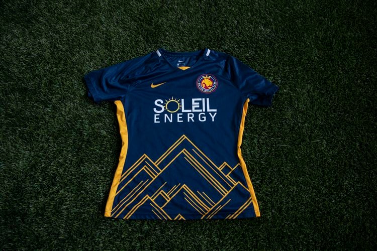 Utah Royals unveil new home kits, jersey sponsor