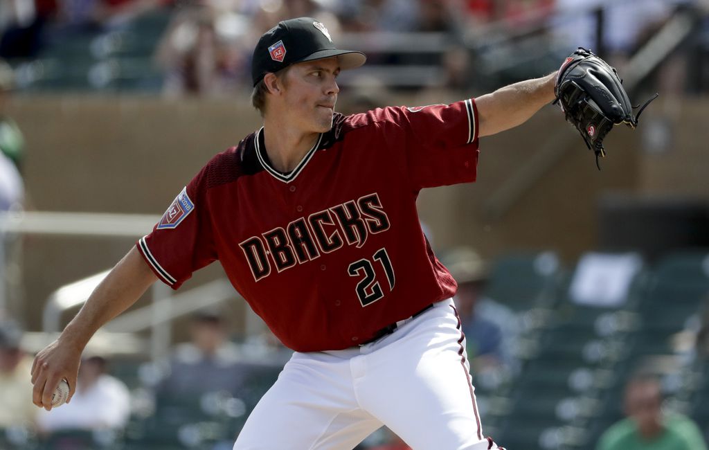 D-backs' Lovullo rules out Greinke as opening-day starter