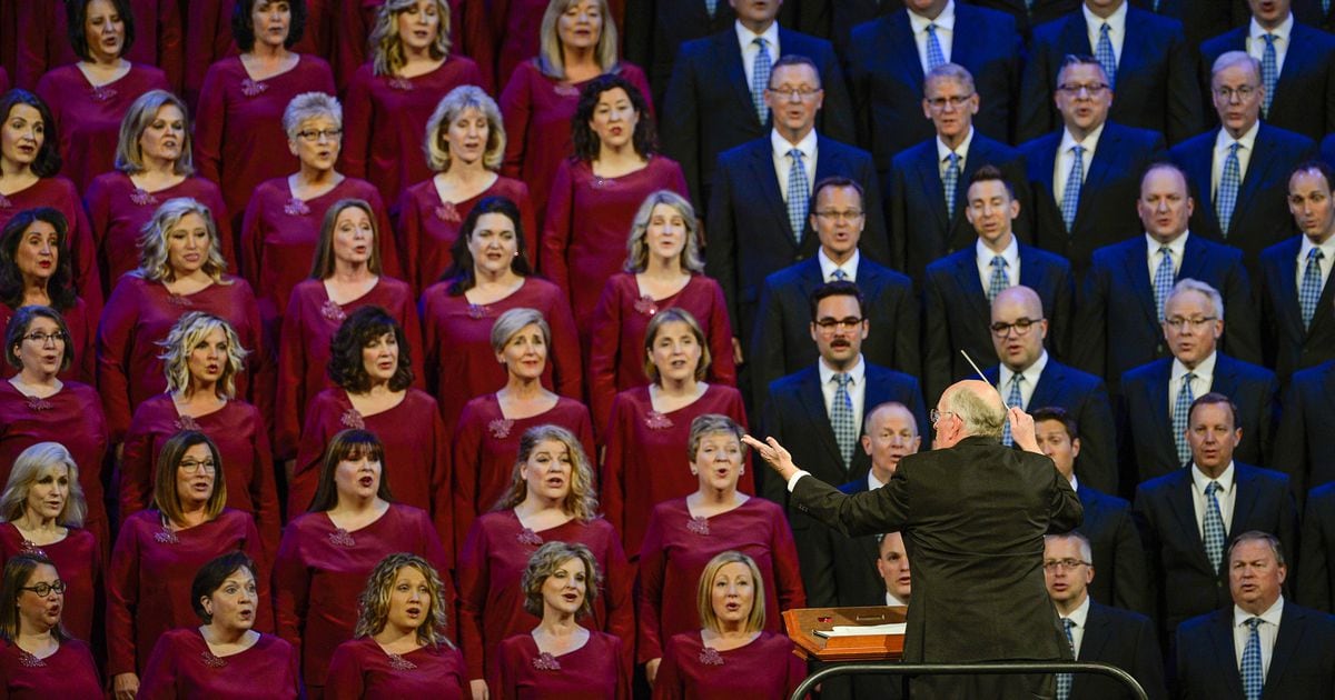 Tabernacle Choir delays overseas tour until next year