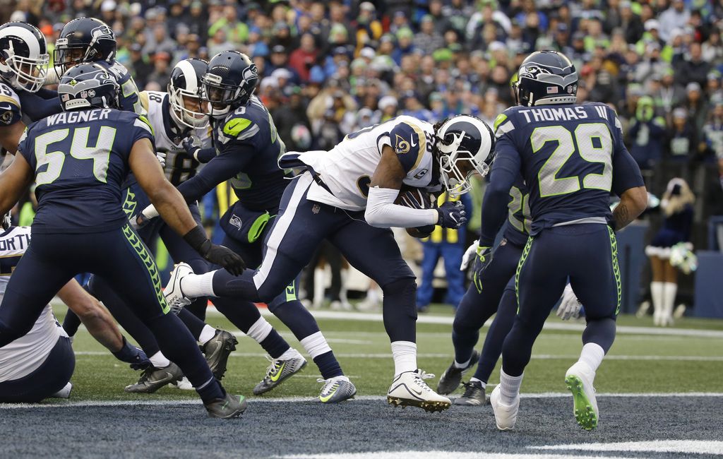 Bobby Wagner, Rams come up short in loss to Seattle Seahawks