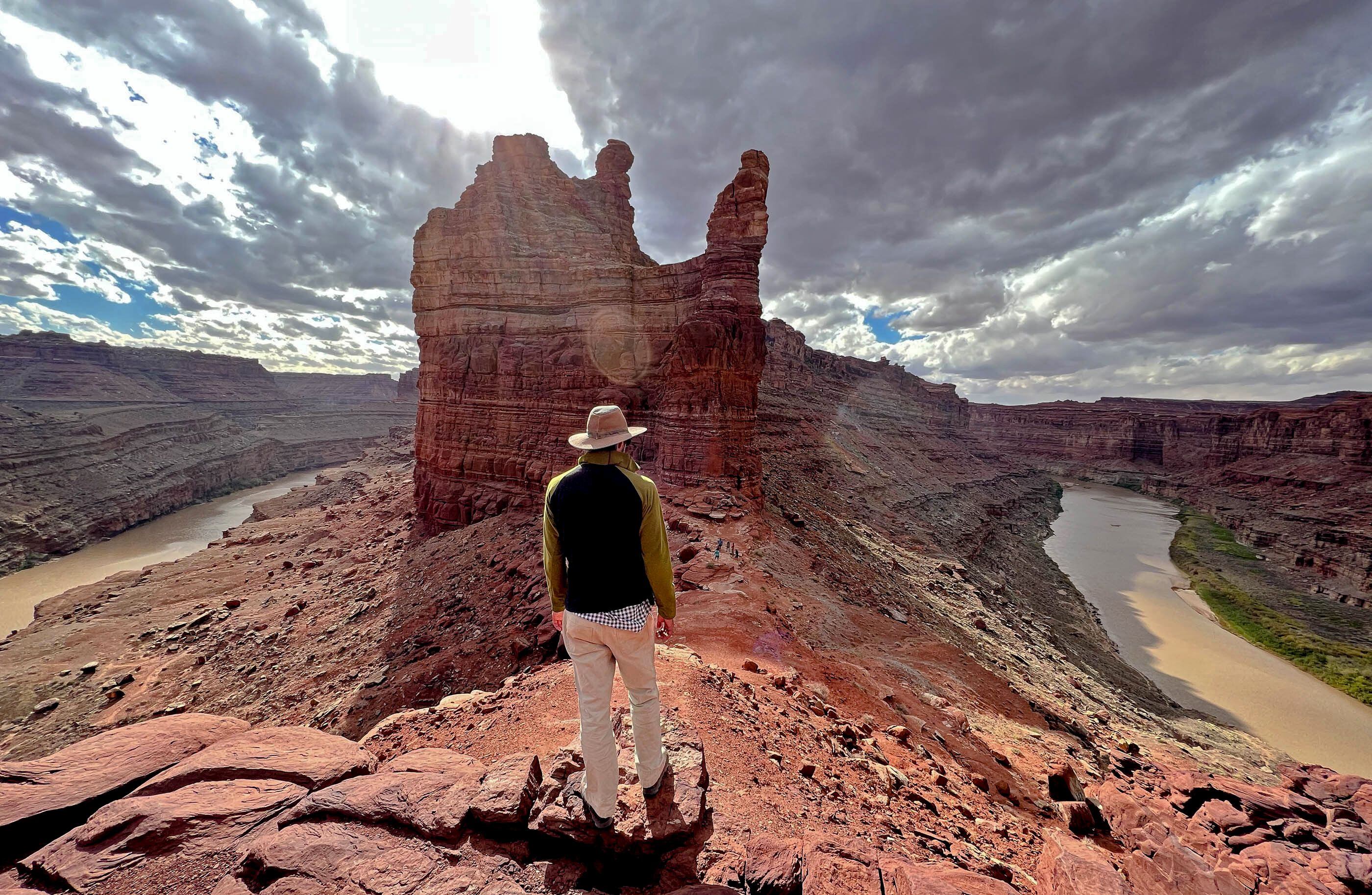 Follow a gallon of water from Lake Mead to a Las Vegas tap