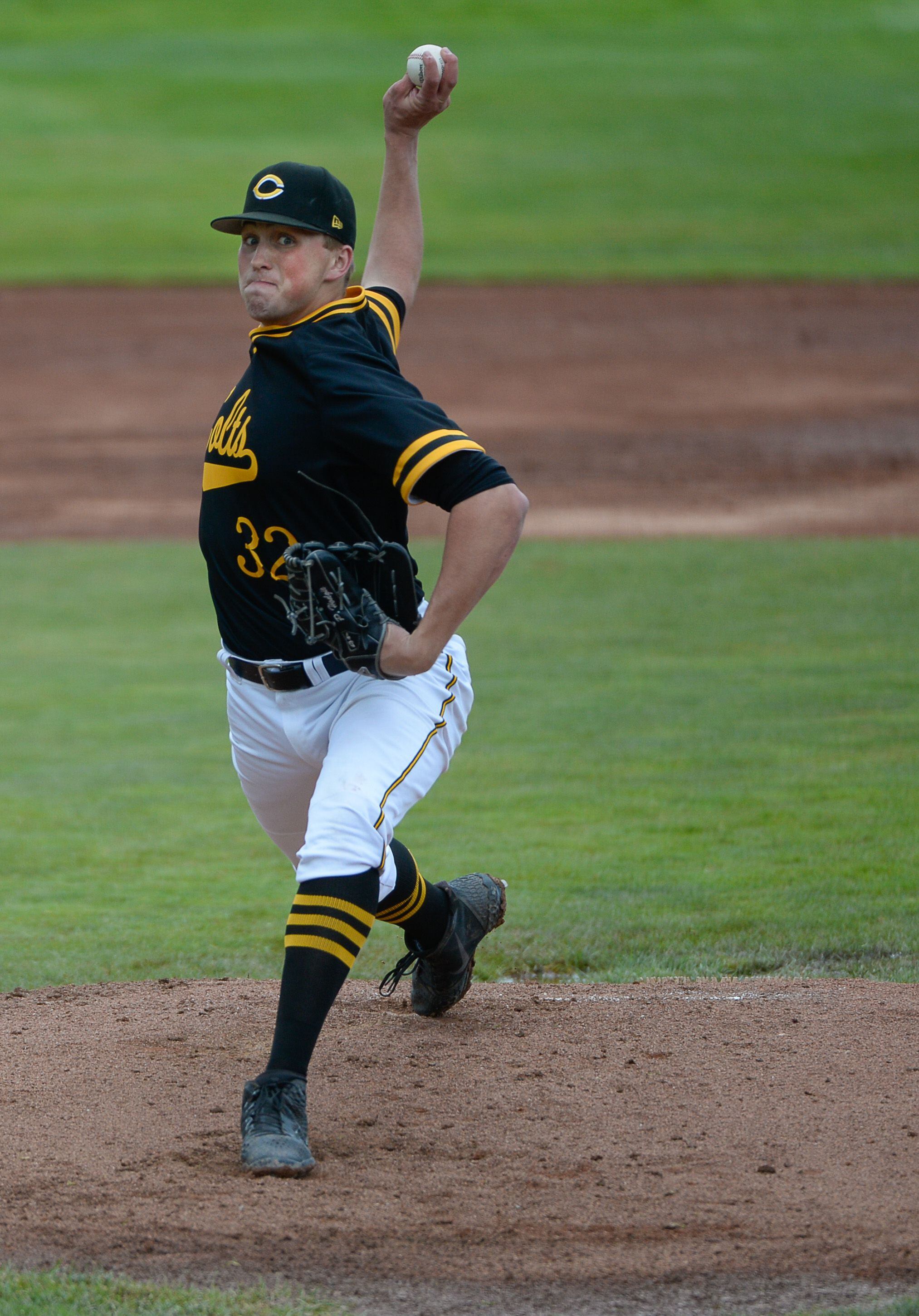 (Francisco Kjolseth | The Salt Lake Tribune) Cottonwood's Porter Hodge pitches against Timpanogos during the 5A baseball championship game at UCCU Stadium on the UVU campus in Orem, Friday, May 24, 2019.