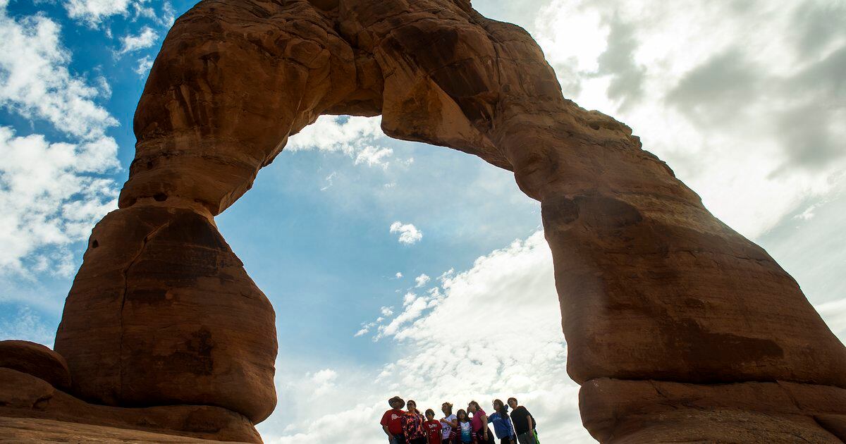 Commentary Here’s how to fix crowding at Arches National Park