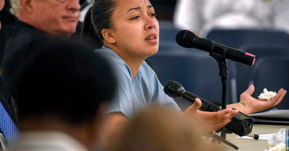 Cyntoia Brown Who Was Sentenced To Life For Killing A Man When She Was