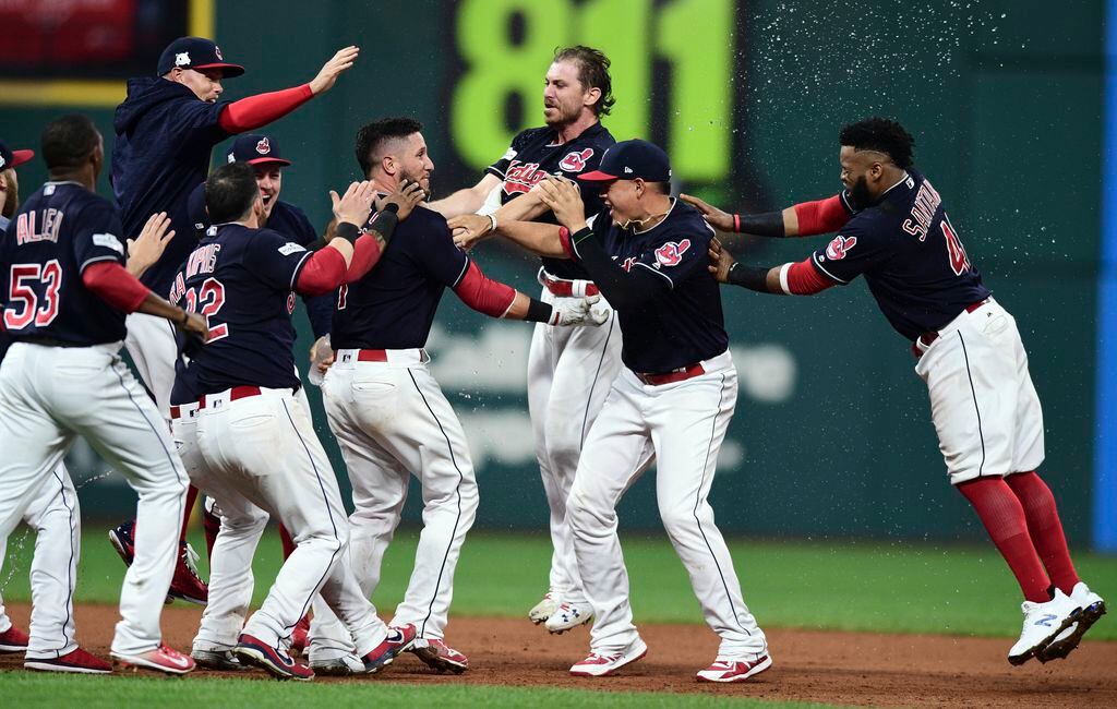 Cleveland Indians catcher Yan Gomes off to a very rough start - Covering  the Corner