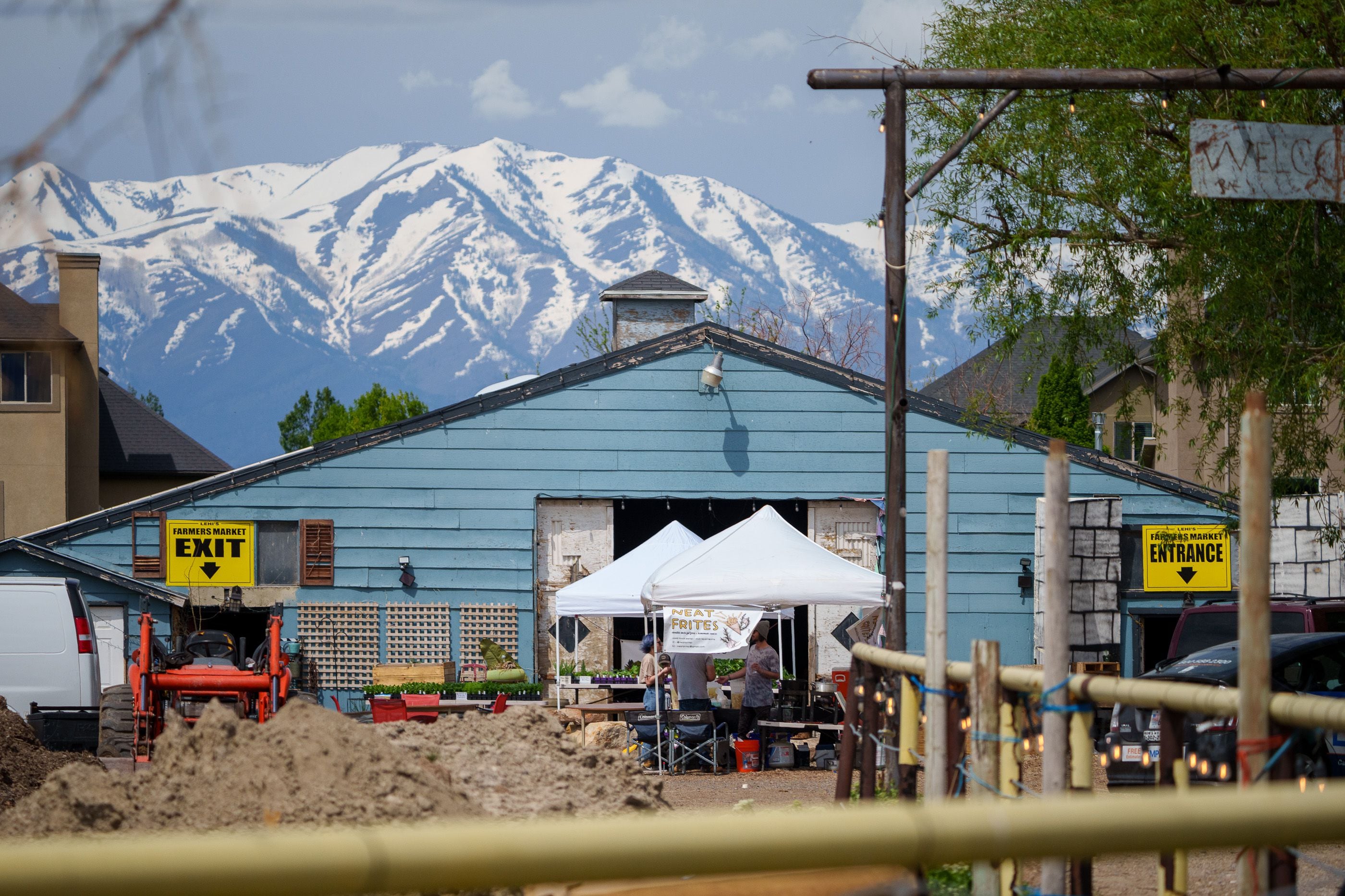 (Trent Nelson | The Salt Lake Tribune) The Lehi Farmers Market operates in Utah County on Saturday, May 13, 2023.