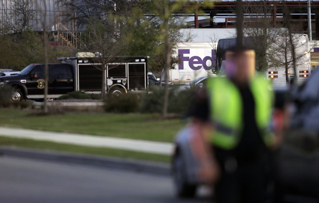 Package believed to be bound for Austin explodes at Texas FedEx