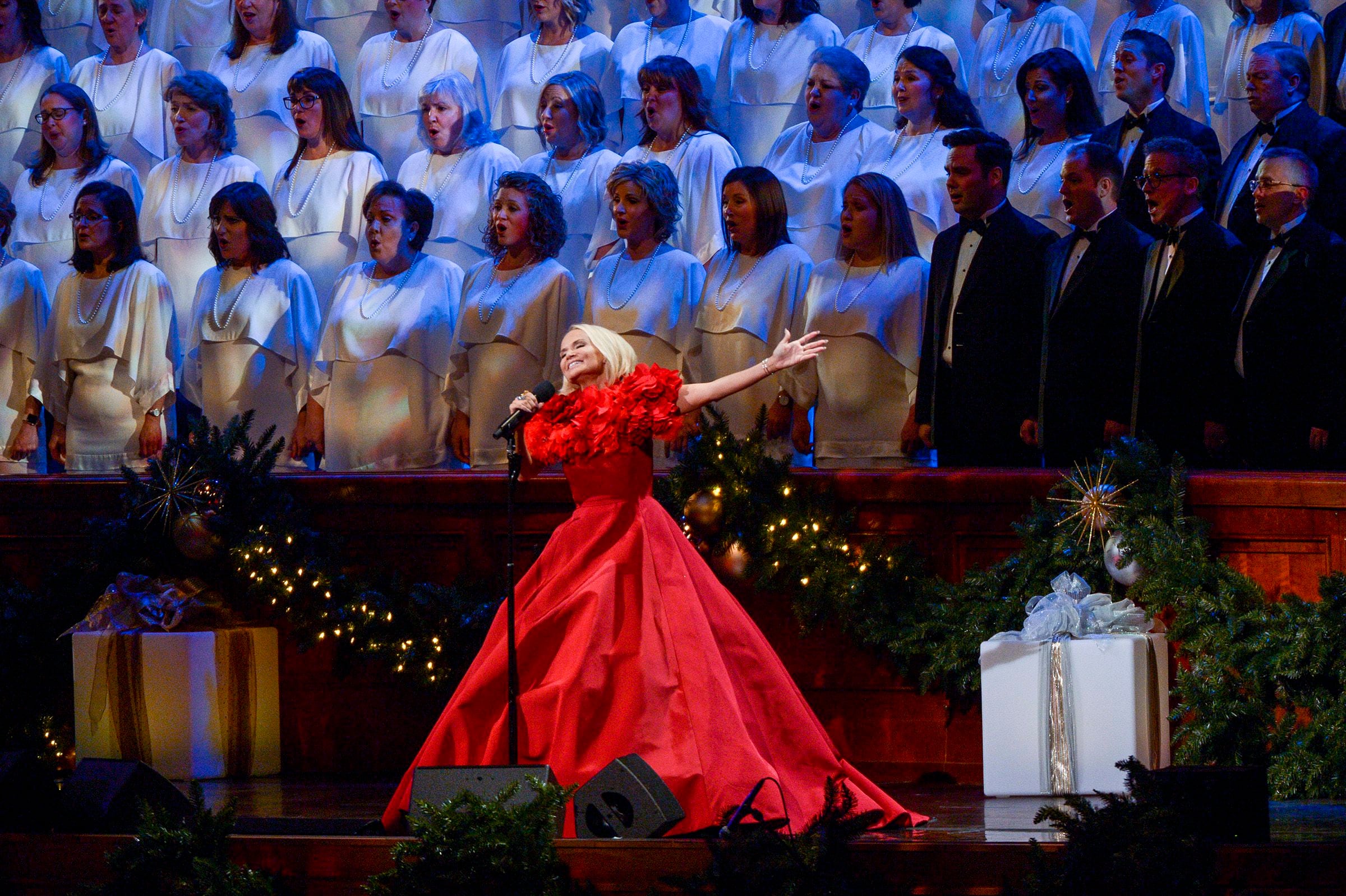 Where Can I View The Tabernacle Choir 2022 Christmas Concert This Year's Tabernacle Choir Christmas Pbs Special Will Feature Recordings  From Past 20 Years