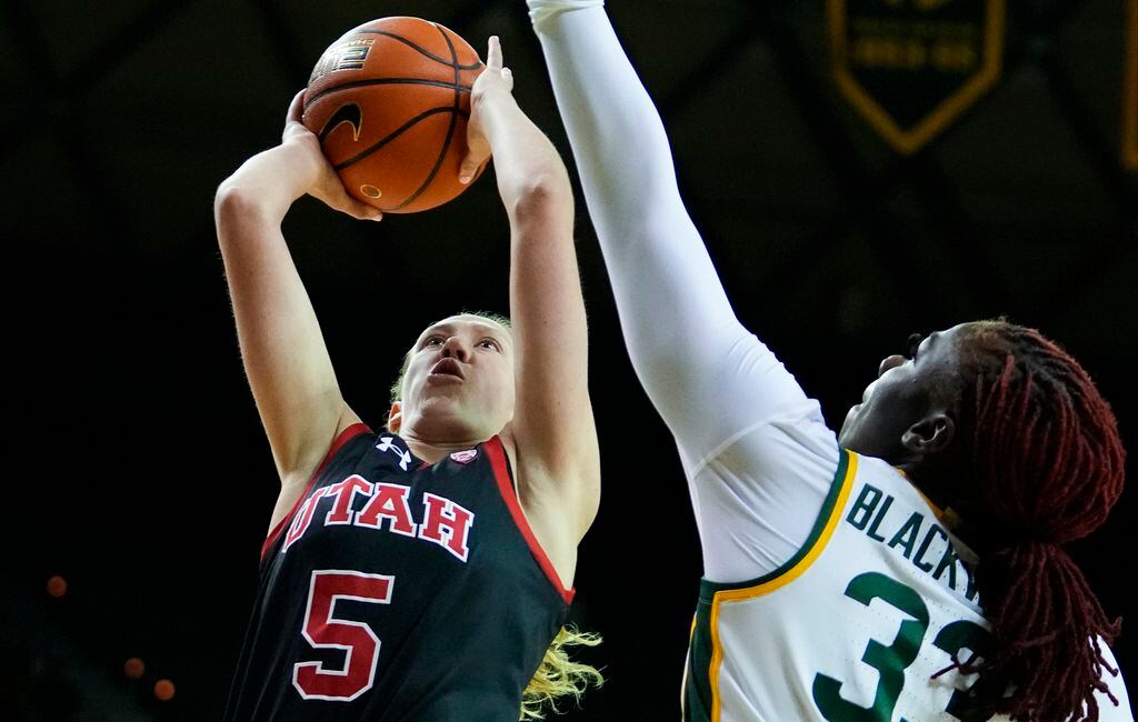 Utah women's basketball drops in AP Top 25 poll