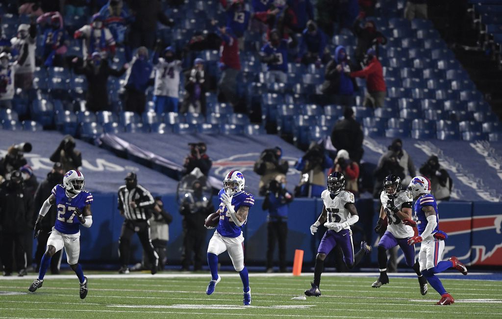 The Buffalo Bills defeat the Baltimore Ravens 17-3 to advance to their  first AFC championship game in 26 years
