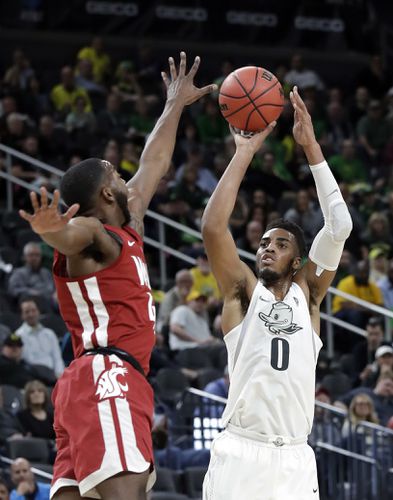 Kragthorpe: He's no Donovan Mitchell, but Kevin Huerter would help the Jazz