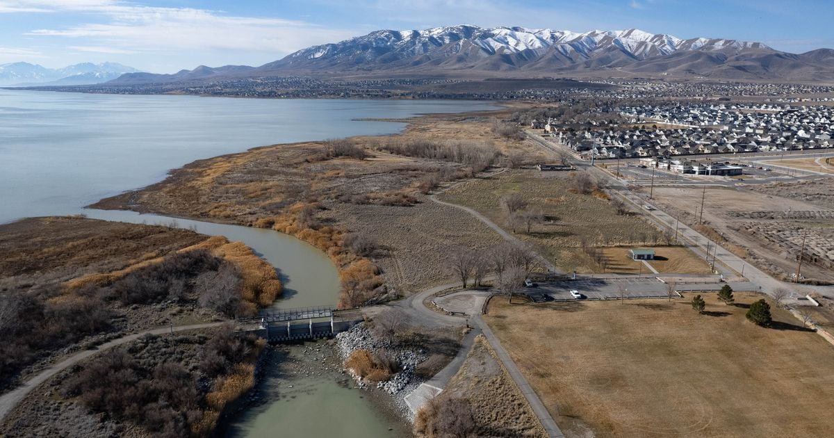 The Utah Lake dredging proposal is not legal, officials tell lawmakers