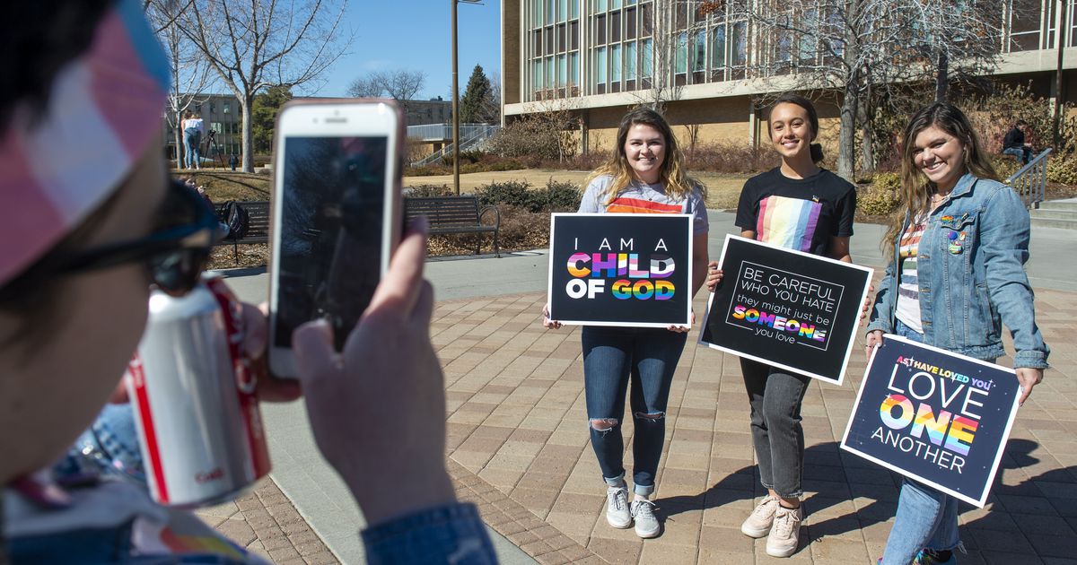 Rainbow Day at BYU draws hundreds of students