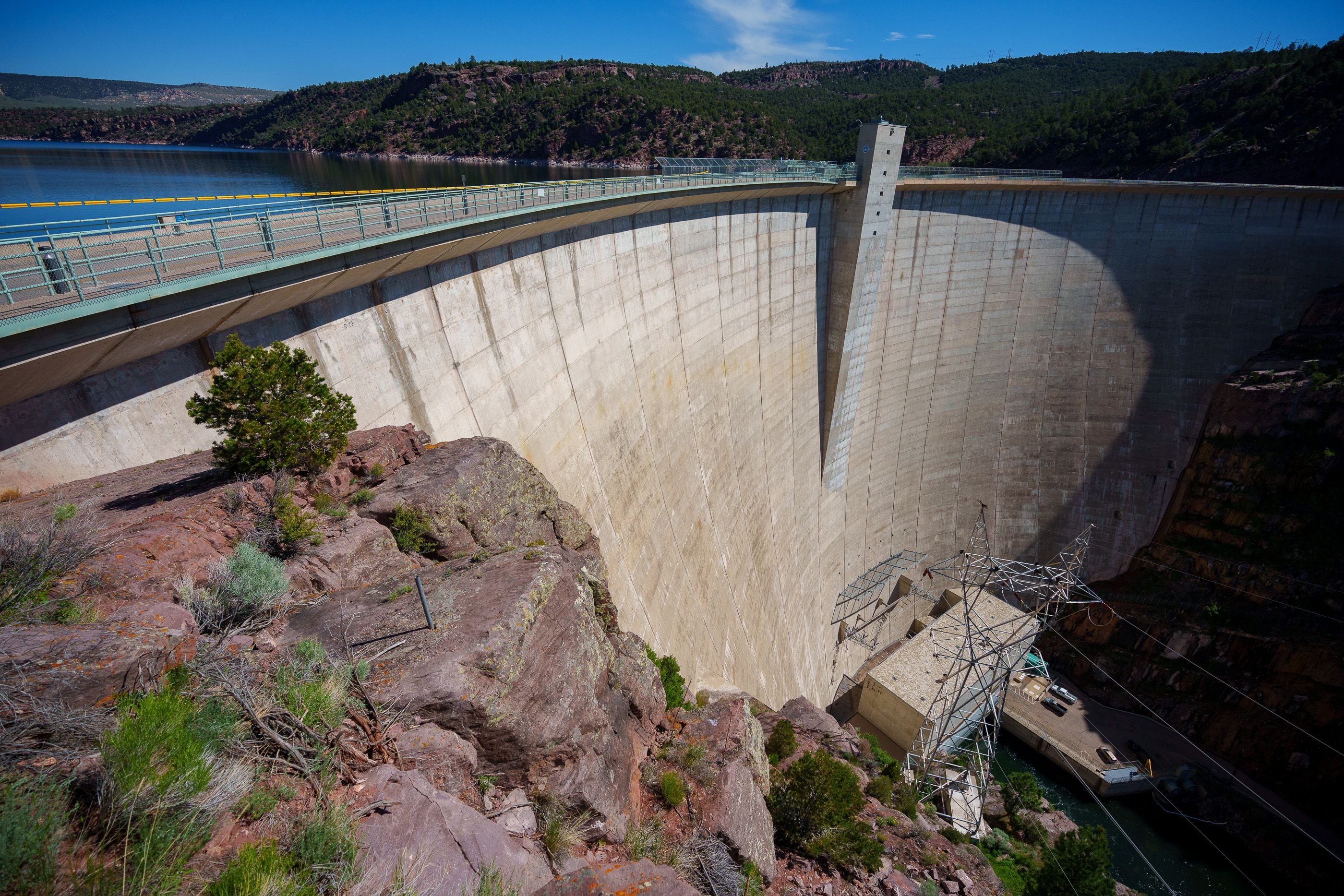 Wyoming's Flaming Gorge recedes as U.S. megadrought creeps further north