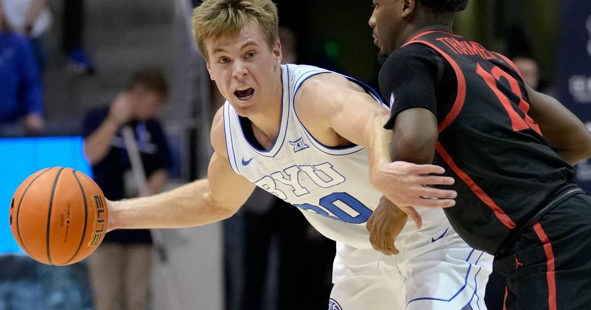 Coming back from injury, BYU guard Dallin Hall leads upset over No. 17 San Diego State
