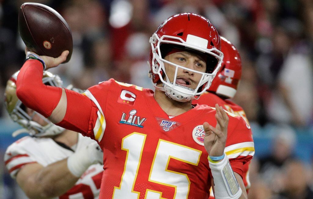 Chiefs, Mahomes agree to 10-year, $503M extension