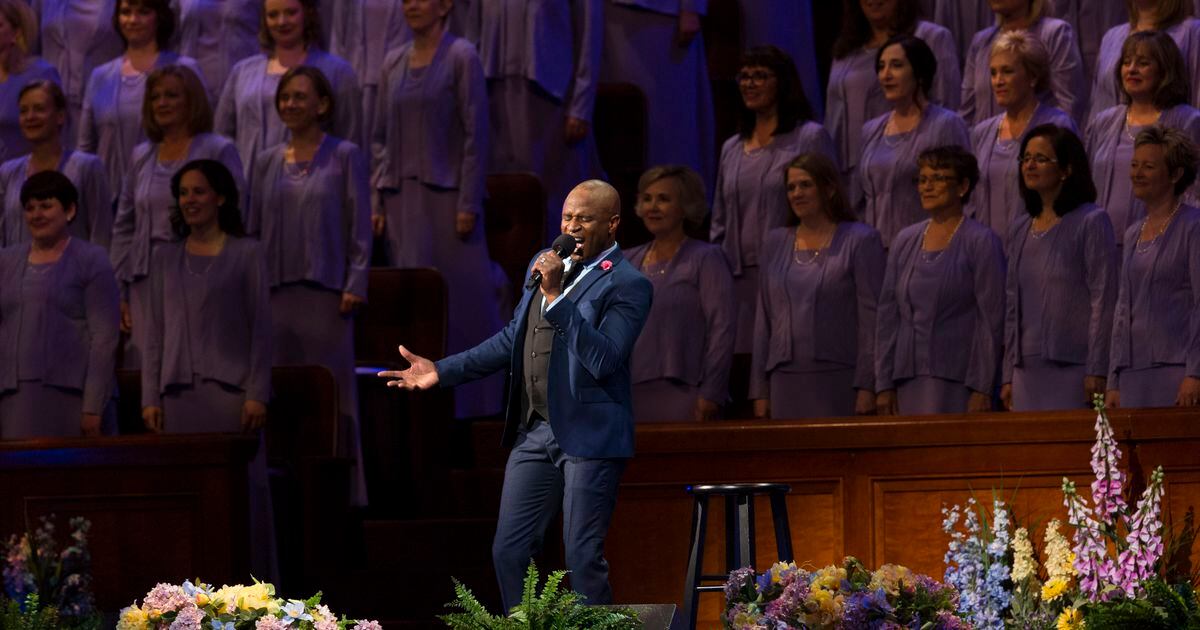 Alex Boyé brings Mormon Tabernacle Choir Pioneer Day concert crowd to