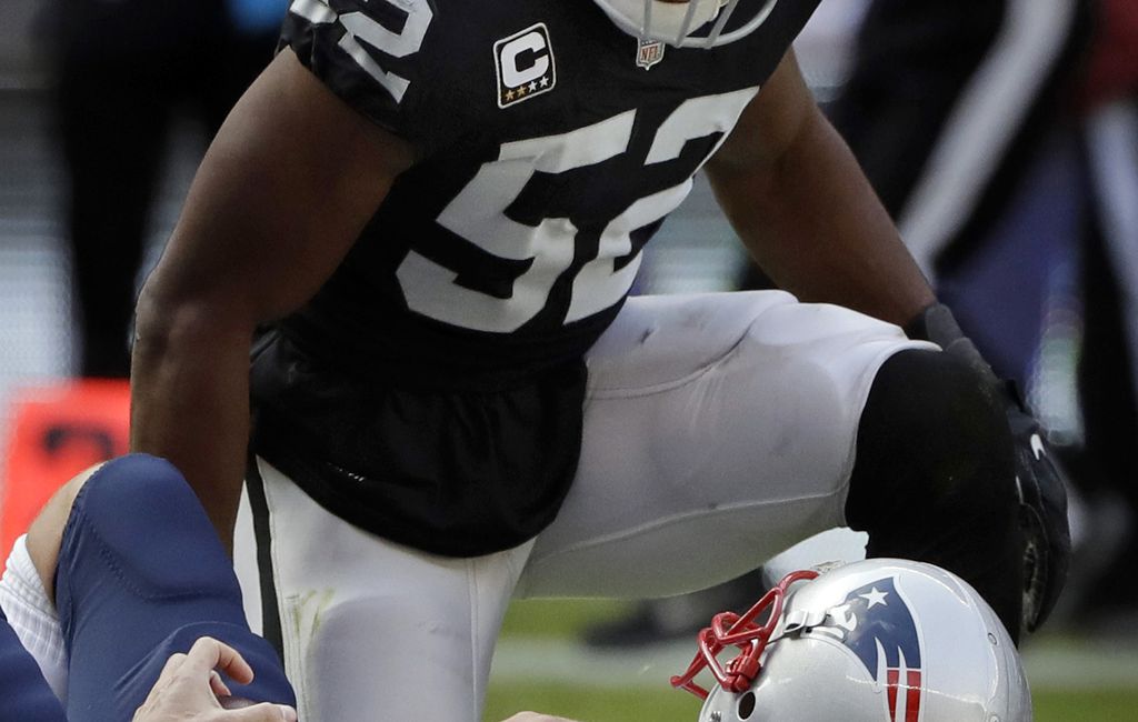 Raiders fans have questions about Ndamukong Suh